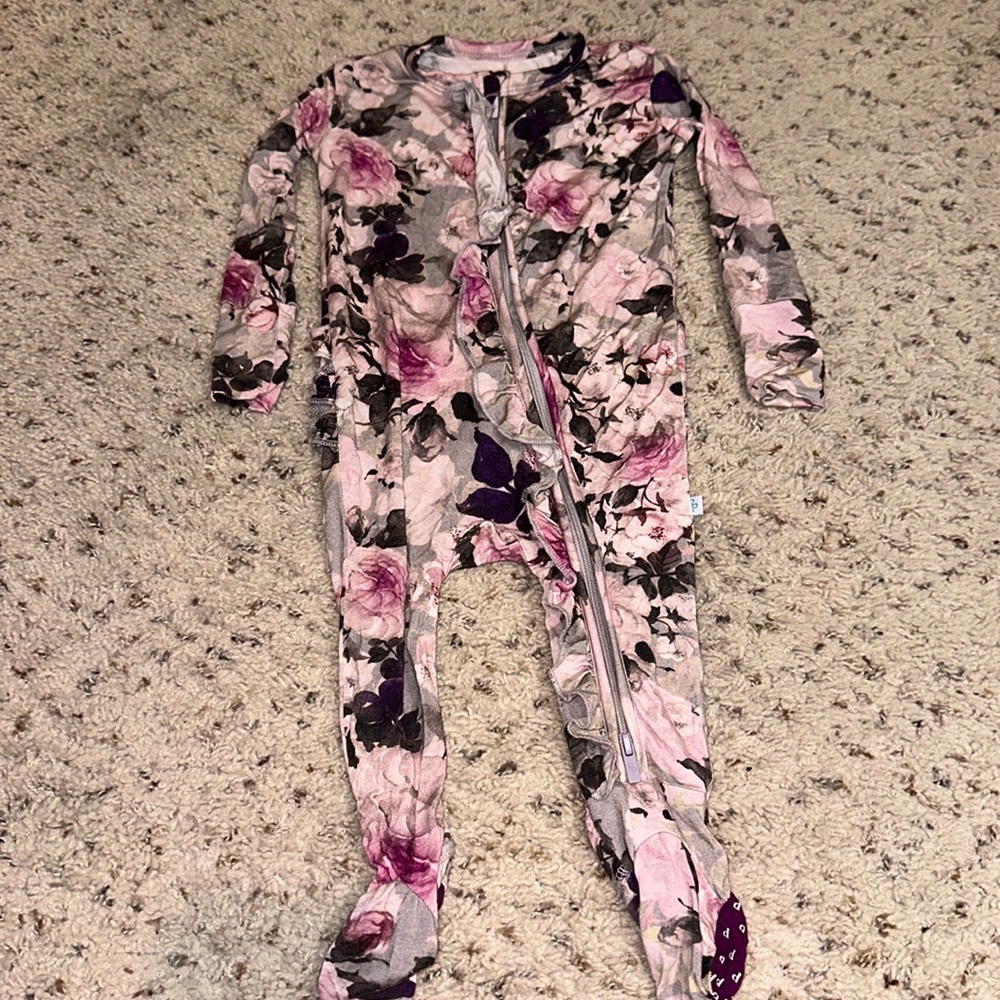 Posh Peanut Tessa Footie